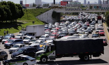 Roban huachicoleros hasta 200 pipas de agua 