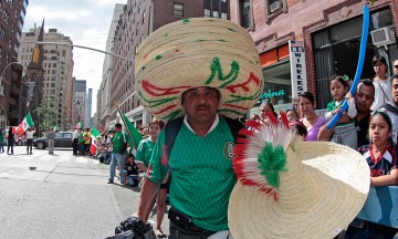 Evitan regresar poblanos en EU