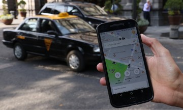 Mantiene Uber cobro en efectivo