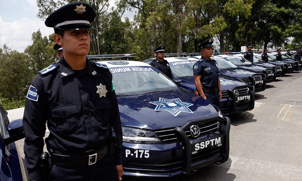 Pagan 70% de policías de Puebla su uniforme