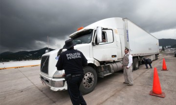 Robo en carreteras poblanas deja pérdidas de 4 mdp al día