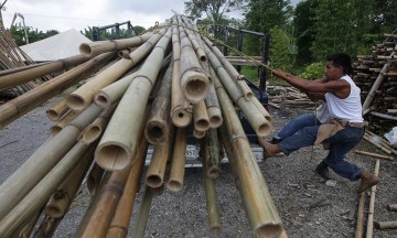 Damnificados necesitan manos para reconstruir viviendas