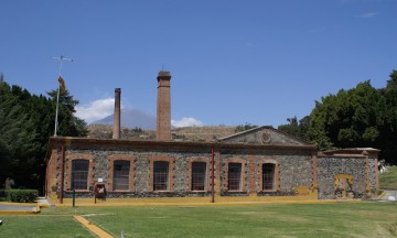 Mejora IMSS balneario... pero olvida al Hospital de Metepec