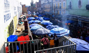 Invaden ambulantes calles por ventas de Fin de Año