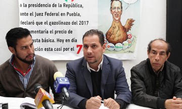 Exigen detener incremento de gasolina