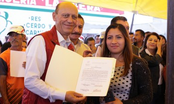 Duplican 60 tarjetas de apoyos para damnificados