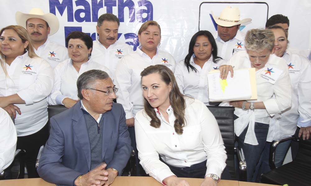 Martha Erika se deslinda de acusaciones contra RMV