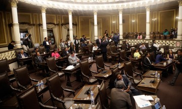 Dejarán Congreso siete panistas; buscarán nuevo cargo