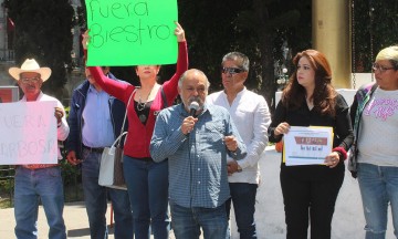 Crean colectivo excluidos de Morena