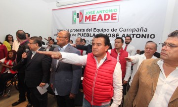 Alista Meade tres giras por Puebla en campaña   
