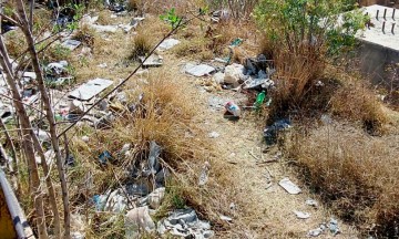 Viven en San Miguel la Rosa, entre malos olores  