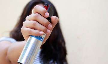 Niegan abogados que uso de gas pimienta sea un delito