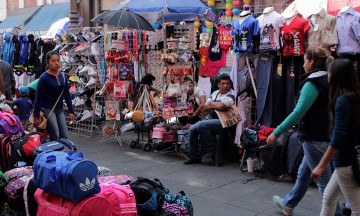 Deja 335 pesos a la Comuna cada decomiso de ambulante