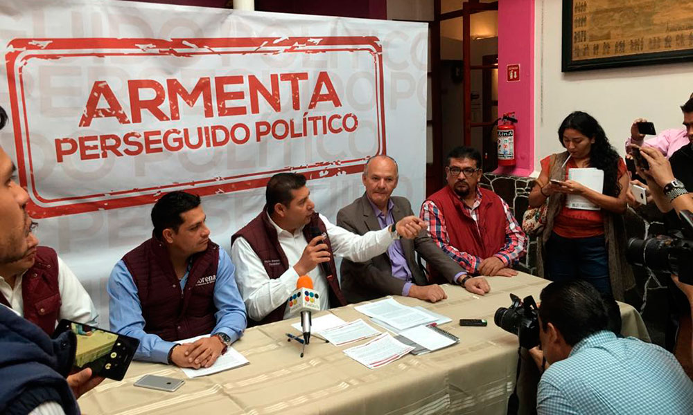 Alejandro Armenta denuncia persecución política ante Fepade