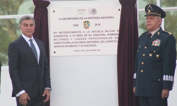 Encabeza Cienfuegos 70 Aniversario de Escuela Militar