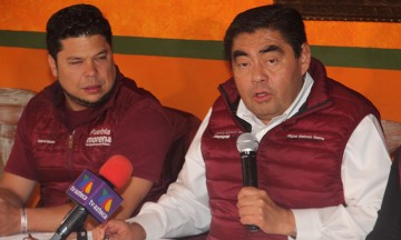 Denuncia Barbosa a quien le busca un doble