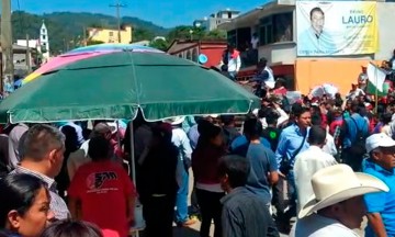 Ciudadanos toman alcaldías o secuestran para hacerse oír