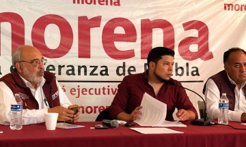 Balean a militante de Morena