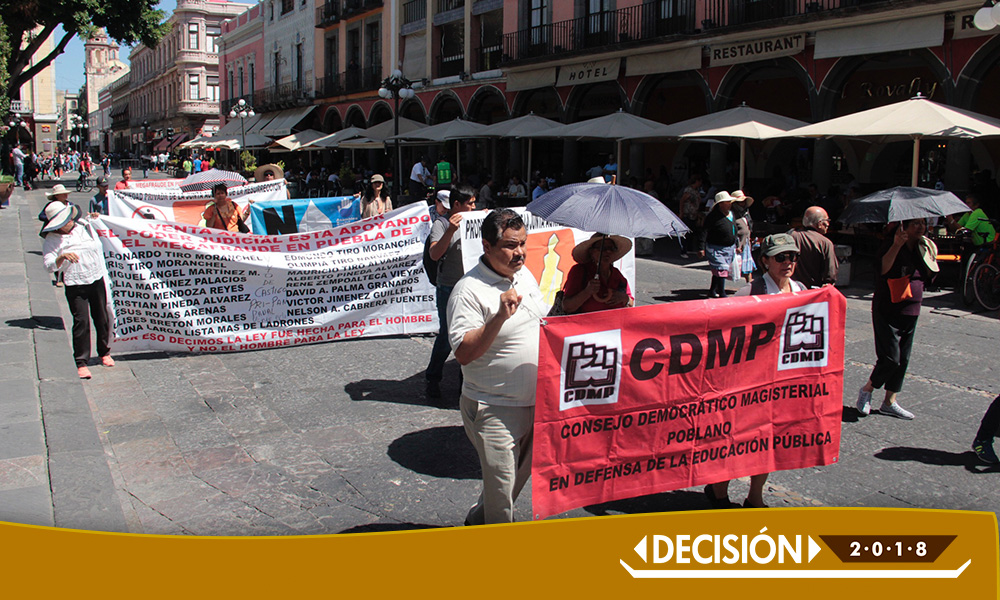 Marchan contra candidatura de Martha Erika 