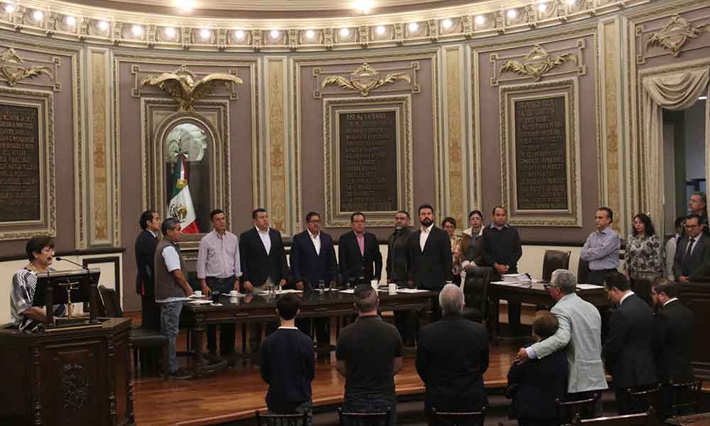 Llega a Congreso notificación de cambio en la FGE