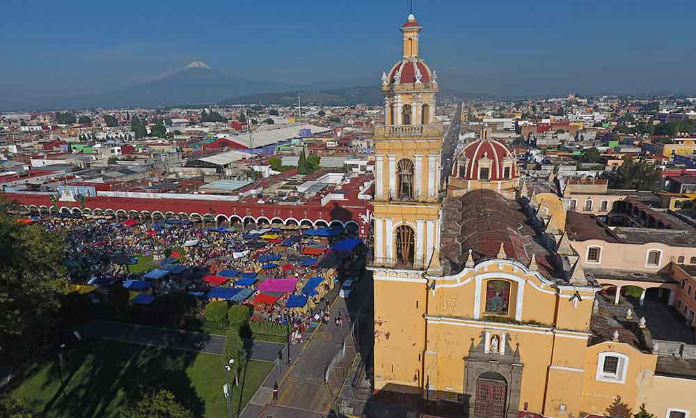 Llegan recursos a parroquia de San Pedro Cholula, un año después   