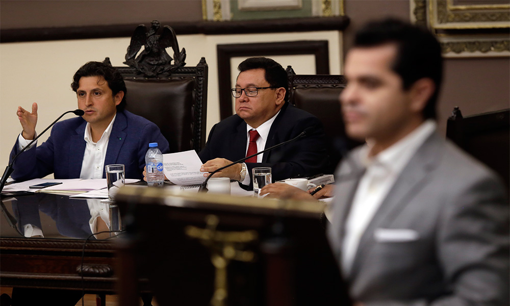 Presentará PAN iniciativa para reducir 50% salarios 