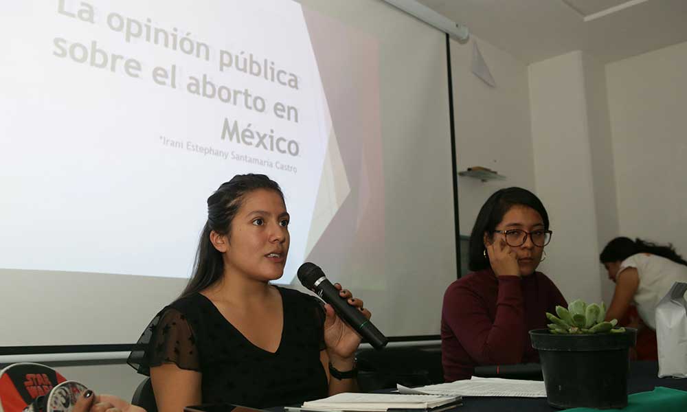 Piden autonomía sobre el cuerpo mujeres a favor del aborto