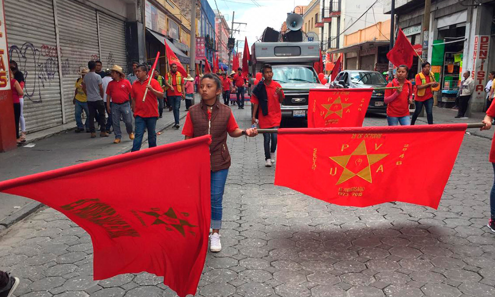 Con marcha, celebra la UPVA 45 años de su fundación