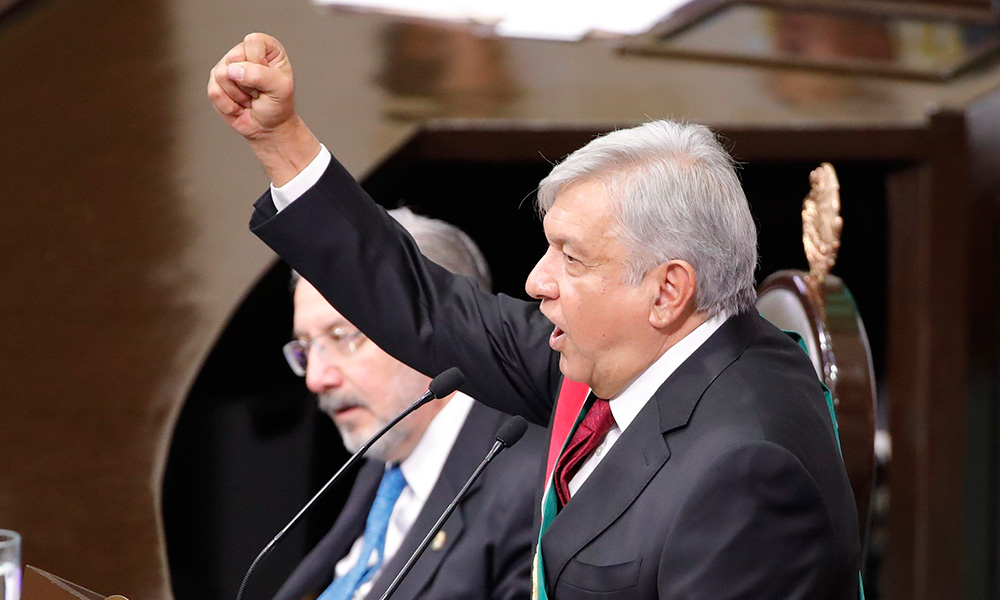 Asegura AMLO el fin del "neoliberalismo en México"
