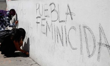 Se registran dos feminicidos al mes