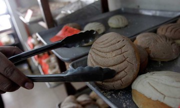 Descartan alza en el precio de pan de dulce