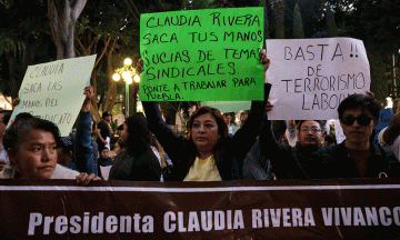 Se manifiestan contra líder sindical Gonzalo Juárez 