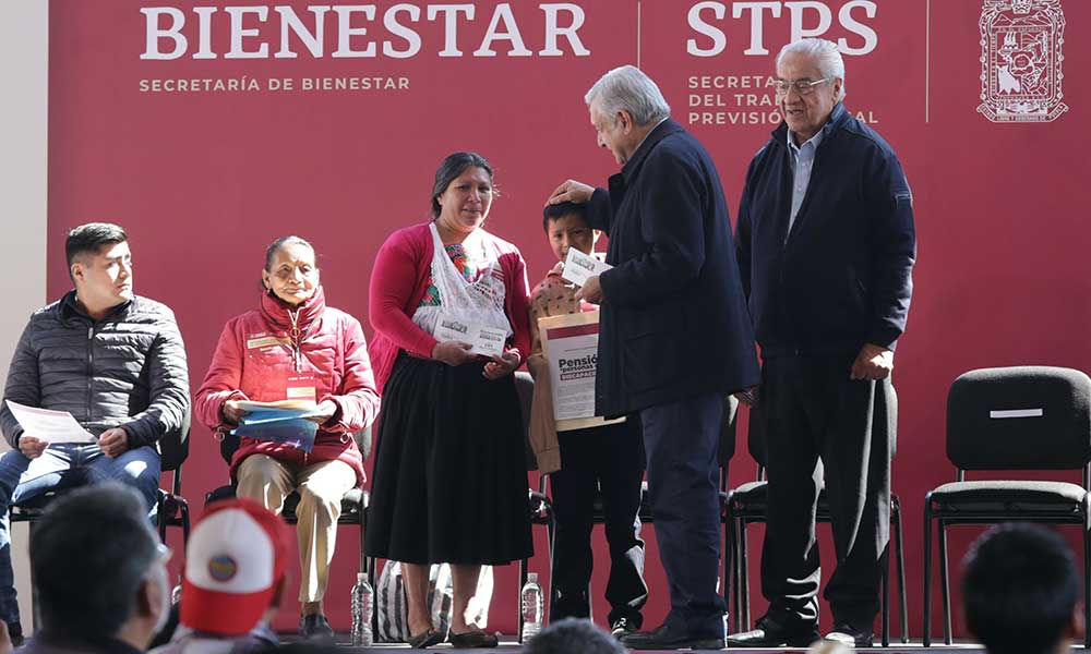 Apoyos federales alcanzan los 3 mil 600 pesos al mes