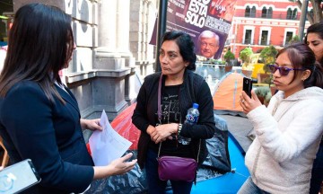 Pasa Claudia Rivera conflicto de extrabajadores a Segom