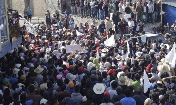 Exigen cancelar plebiscitos en San Miguel Canoa