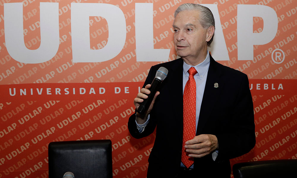 Se descarta Luis Ernesto Derbez para la gubernatura