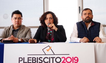 Niegan Comisi&oacute;n de Plebiscitos correcci&oacute;n de la plana
