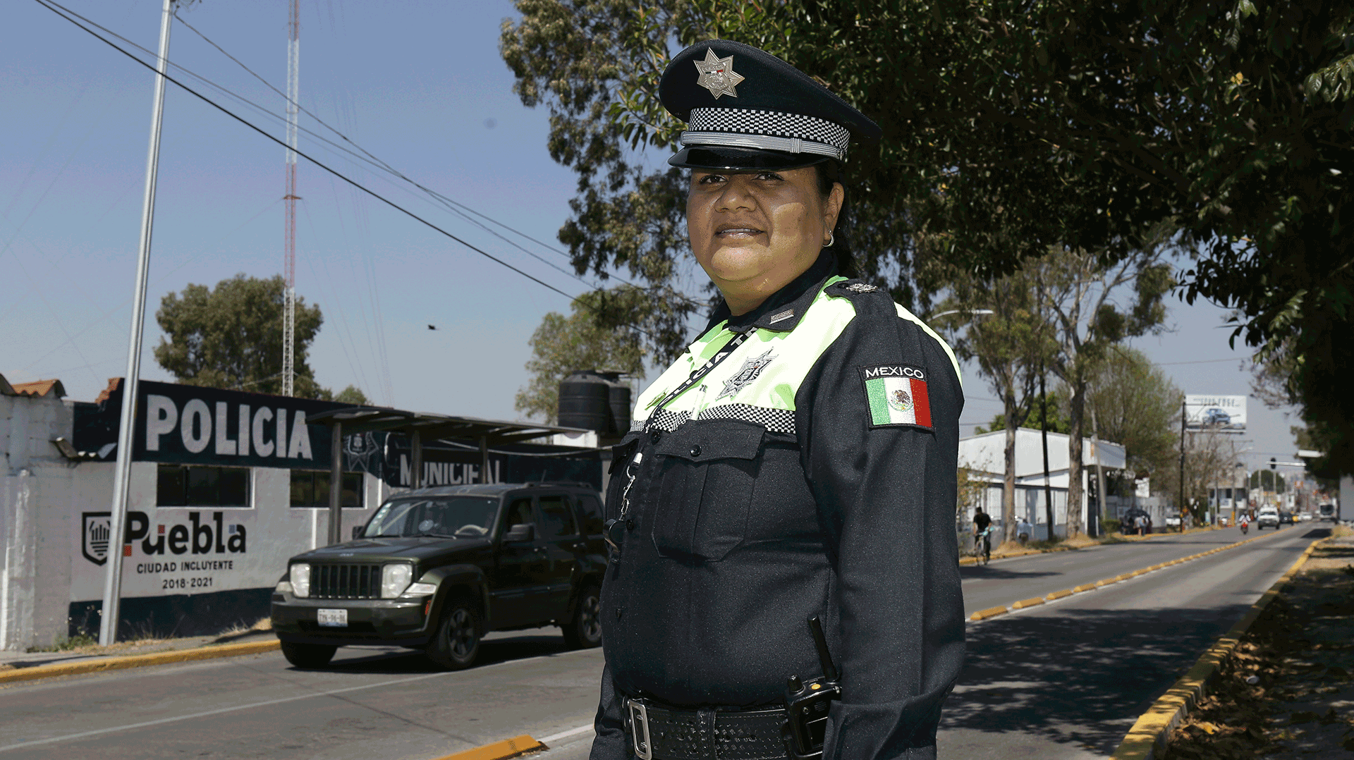 Cecilia rompe esquemas en Tránsito Municipal