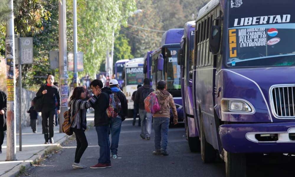 Primero, orden al transporte; luego, alza en las tarifas