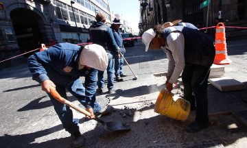 Invierten 20 mdp para tapar 35 mil baches