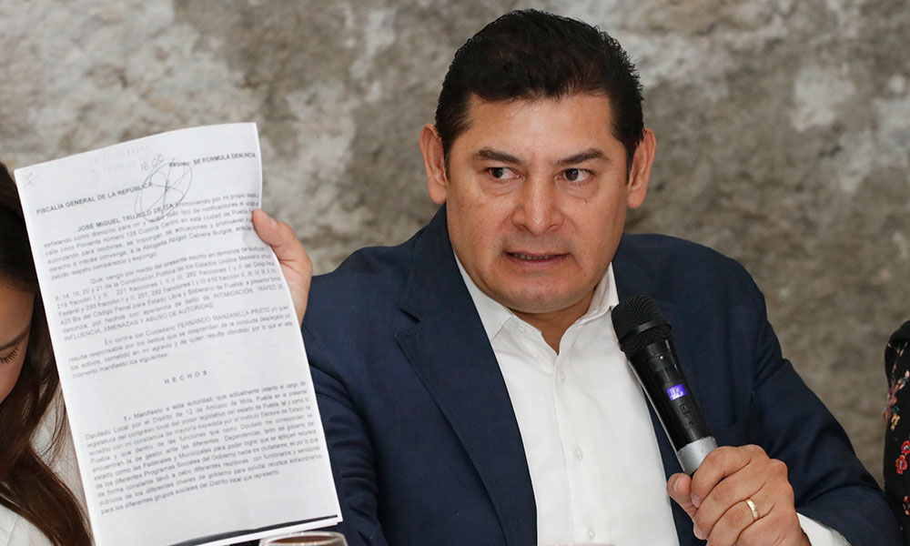 Exige Armenta ser designado candidato de Morena en Puebla