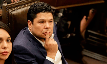 Desalojar&aacute;n Congreso por riesgo de colapso