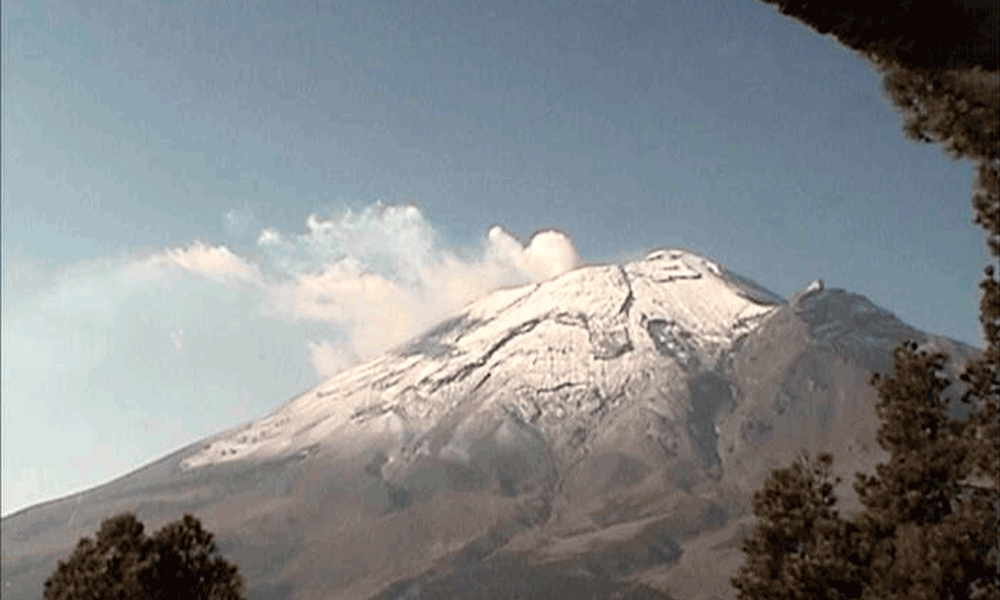 Popocatépetl mantiene actividad moderada: Protección Civil