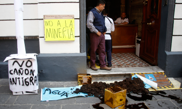 Protestan pobladores de Coyuaco por Granjas Carroll