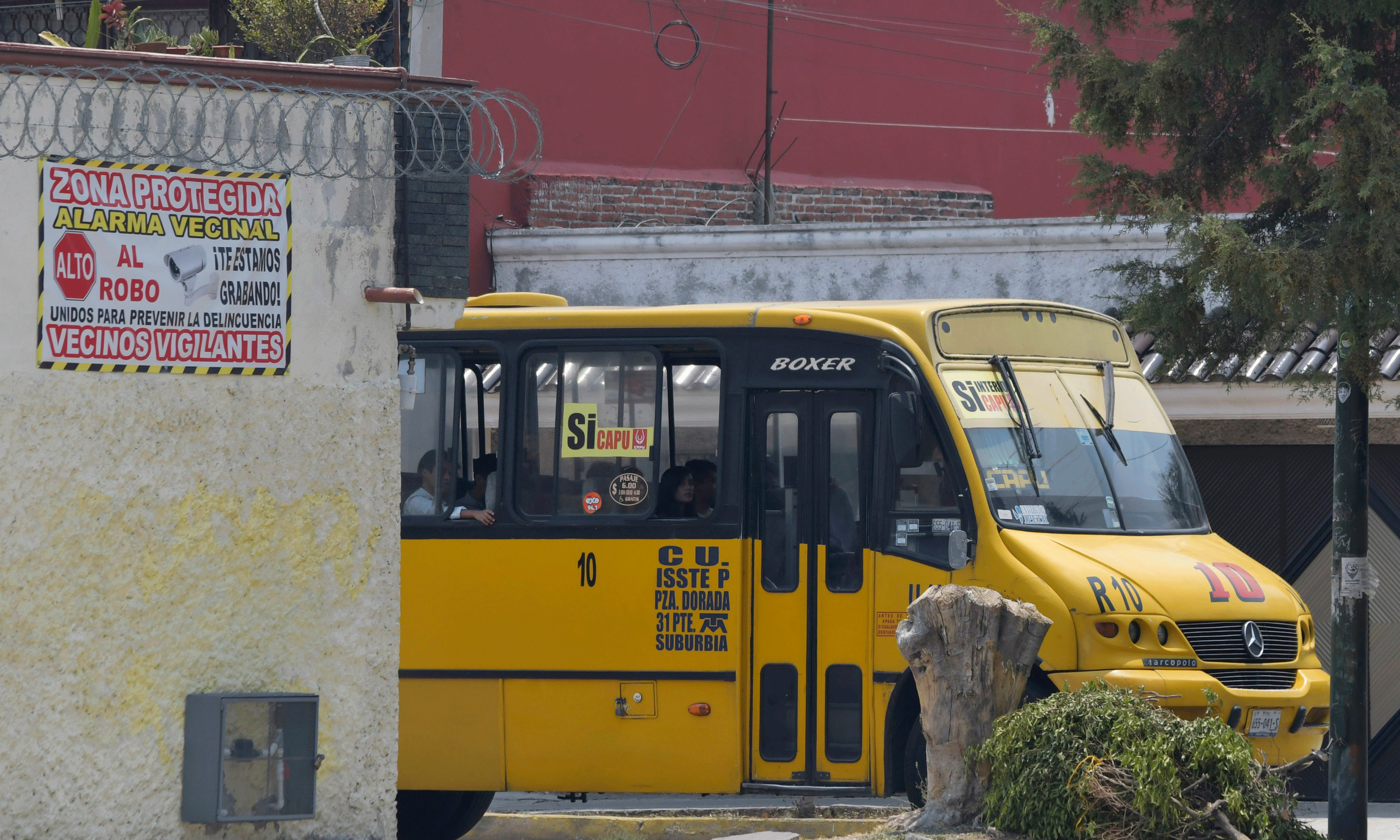 Retiran 13 unidades del transporte por contaminación