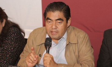 Hubo corrupción en reconstrucción por sismo: Barbosa