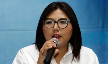 Critica el PAN primer mes de Barbosa