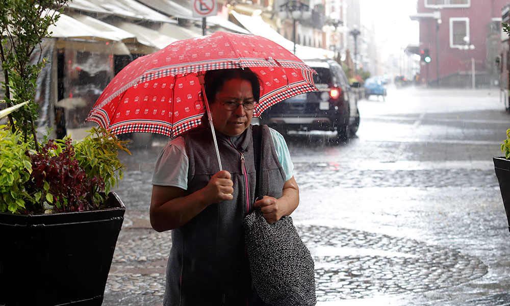 Prevén lluvias en Puebla capital