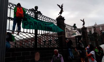 Marea verde pide legalizar el aborto en Puebla