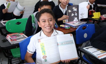 Concluye SEP entrega de libros a secundarias de Puebla